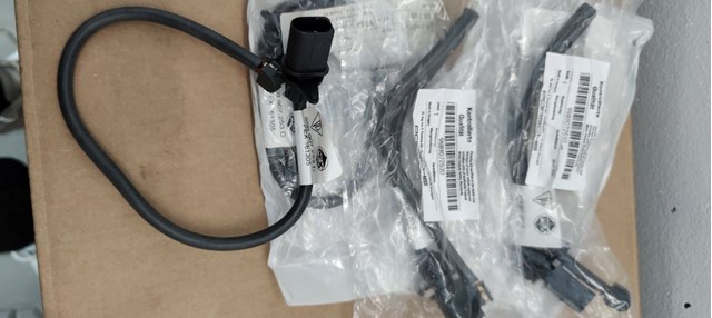 95B907253D PORSCHE Датчик износа тормозных колодок передний купить в Полтава