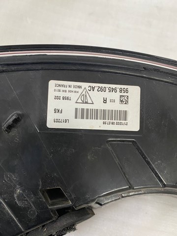 95B945092AC PORSCHE Фонарь задний правый внешний купить в Киев