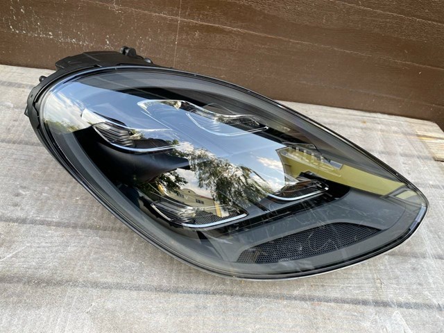 PORSCHE 971941040L Фара правая в наличии Киев