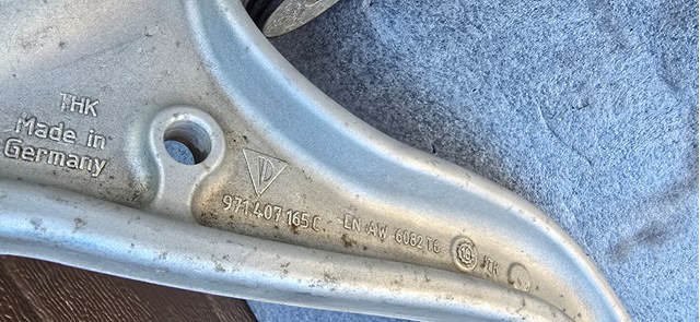 9J1407152D PORSCHE купить в Черкассы