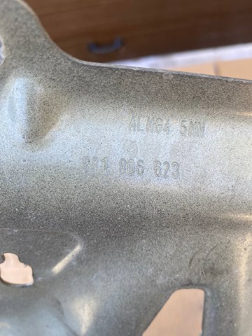 PORSCHE 9P1806623 в наличии Павлоград