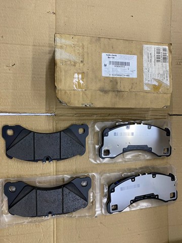 PORSCHE 9Y0698151S Передние тормозные колодки в наличии Каменское