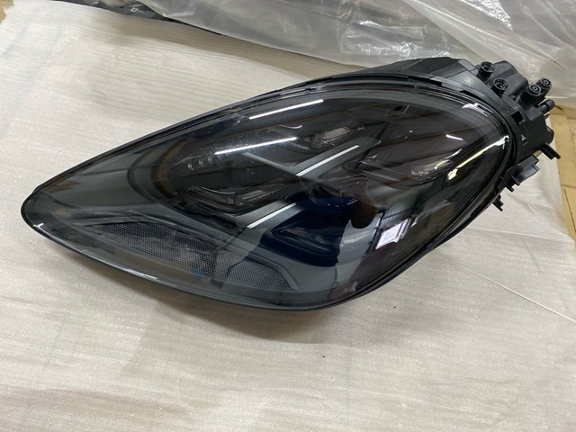 PORSCHE 9Y0941077Q в наличии Львов