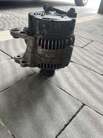 Генератор 0120485038 BOSCH