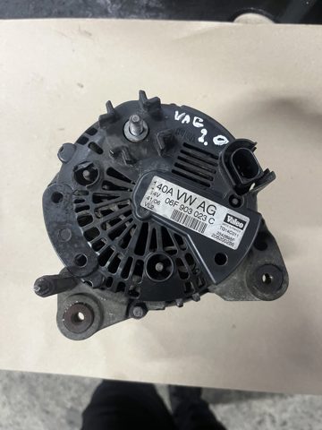 Генератор автомобиля 06F903023C VALEO