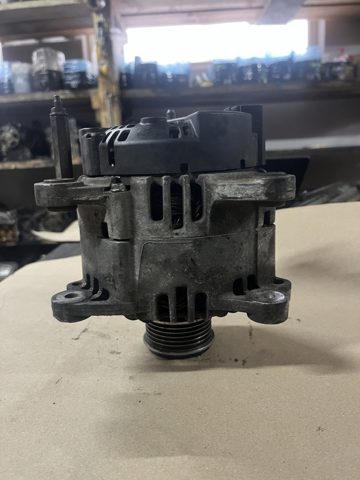 VALEO 06F903023C Генератор в наличии Каменское