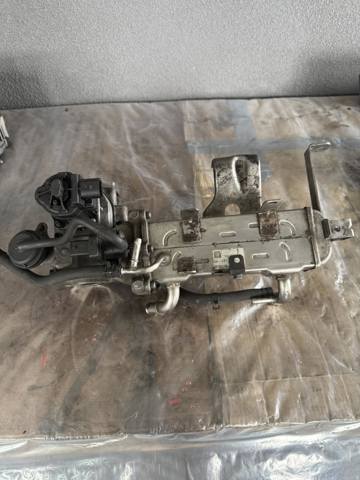 Клапан рециркуляции отработавших газов EGR 25185316 GM