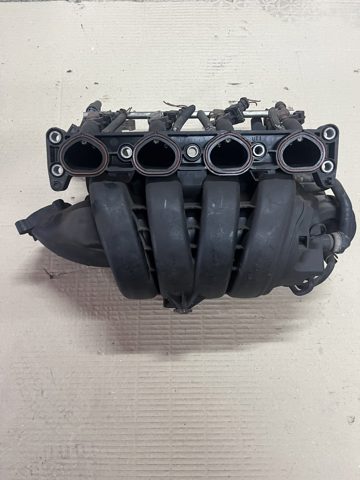 Впускной коллектор 55353314 OPEL