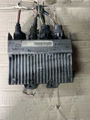 Компьютер двигателя 7700311655 RENAULT