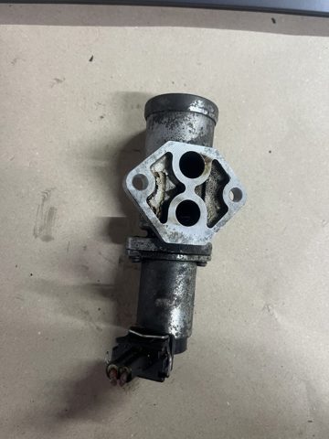 Датчик холостого хода 90411546 OPEL