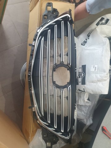 Облицовка радиатора FP4431991 FPS