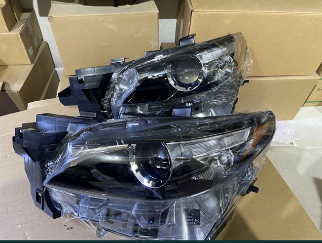 Фара комбинированная, передняя TK5051031C MAZDA