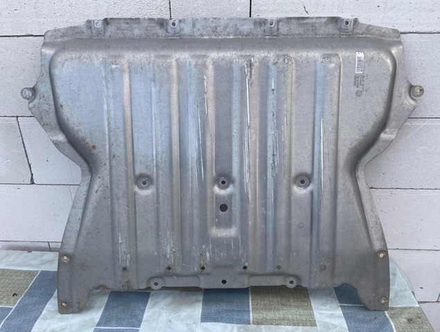 Передняя защита картера 31146883283 BMW