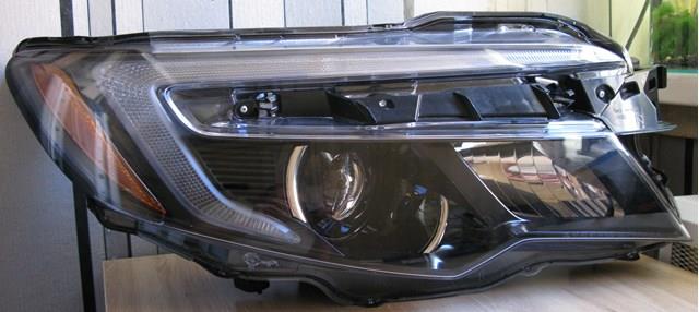 Фара передняя правая 33100TG7A21 HONDA