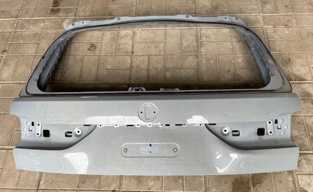 Задняя дверь 41007931947 BMW
