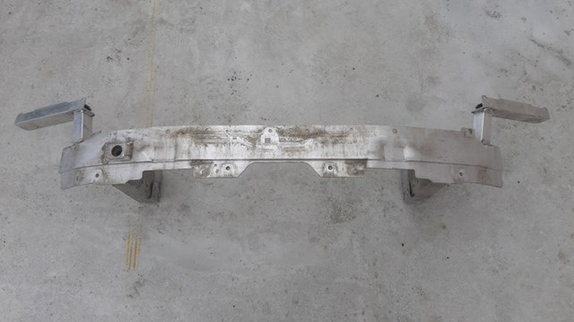 Буфер бампера переднего 51117421599 BMW