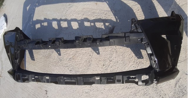Бампер на авто 521196B973 TOYOTA