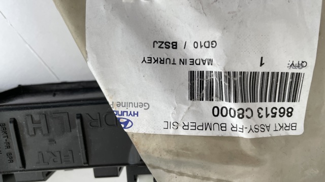 Кронштейн бампера переднего, левый 86513C8000 HYUNDAI