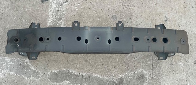 Балка бампера переднего G48F50070 MAZDA
