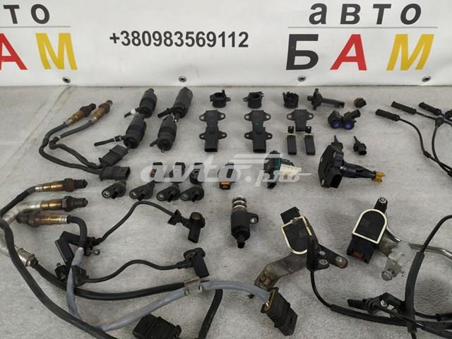 13627843531 BMW Датчик давления наддува купить в Каменское