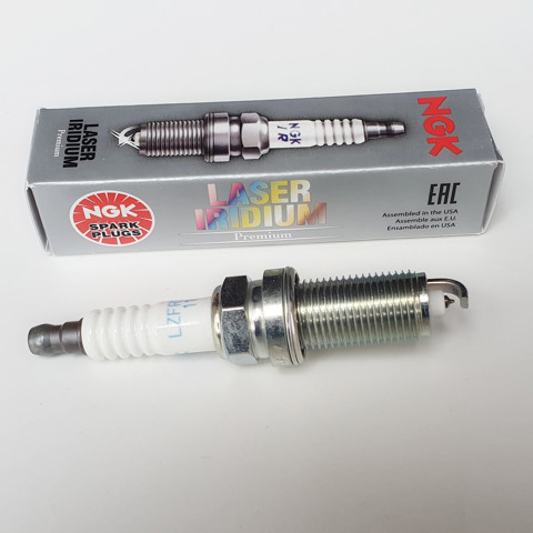92145 NGK Свеча зажигания купить в Николаев