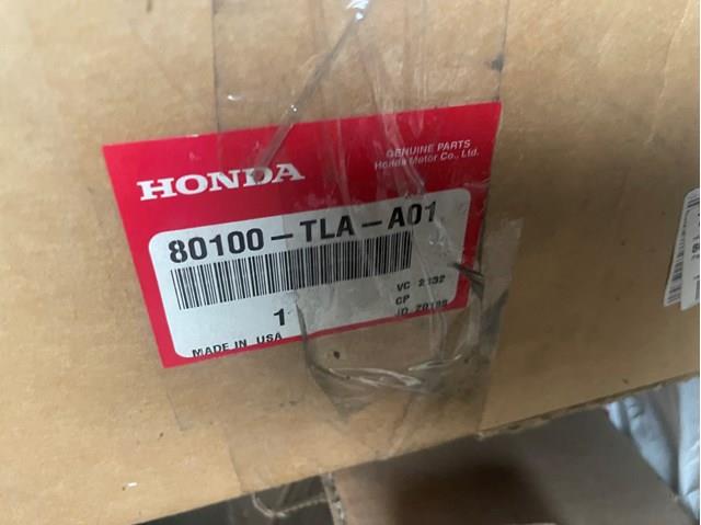 80100TLAA01 HONDA Радиатор кондиционера купить в Ирпень
