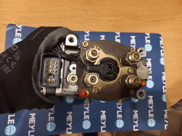 BOSCH 0470504005 ТНВД в наличии Одесса