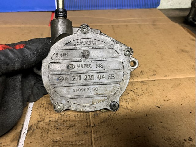 2712300465 MERCEDES Насос вакуумный купить в Одесса