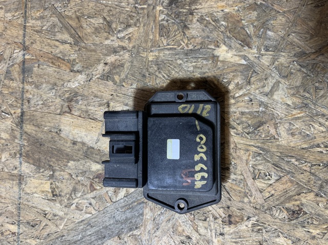 MITSUBISHI 4993002110 Резистор печки в наличии Сумы