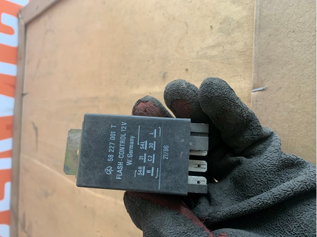 MERCEDES 58227001 в наличии Хмельницкий
