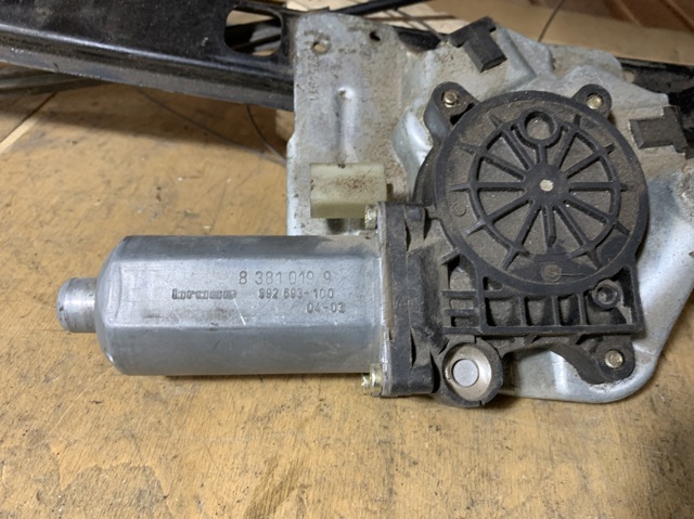 83810199 BMW купить в Чернигов