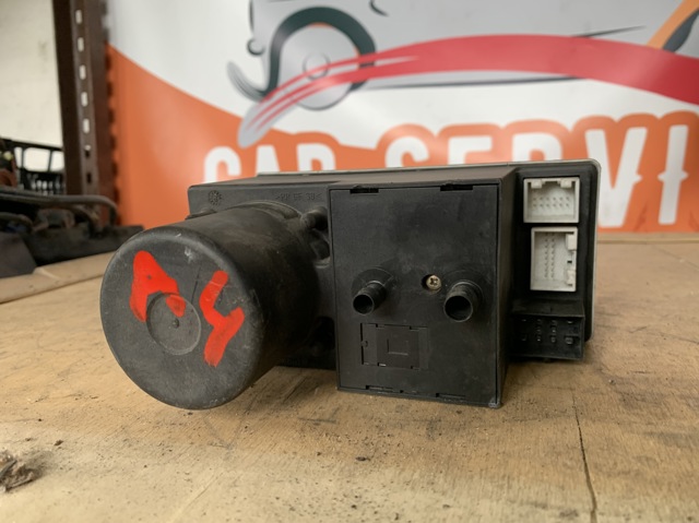 8L0862257 Насос пневматической системы кузова купить Винница