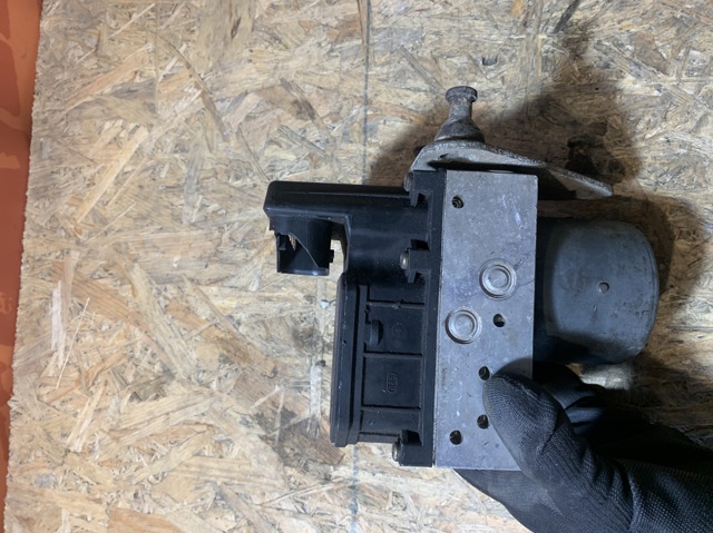 MERCEDES A0004464889 в наличии Кривой Рог