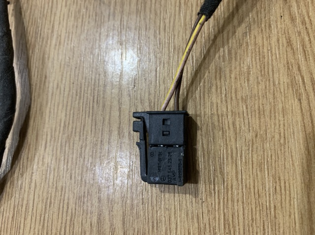 MERCEDES 0375452528 в наличии Ужгород