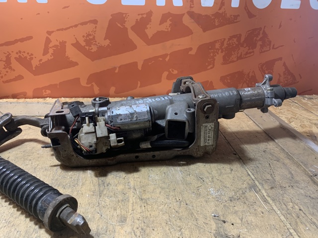 MERCEDES A2104620320 в наличии Украина