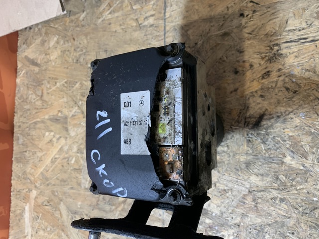 A2114313712 MERCEDES купить в Винница