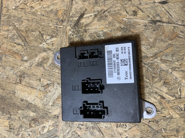 MERCEDES 2115458432 Блок управления сигналами SAM в наличии Тернополь