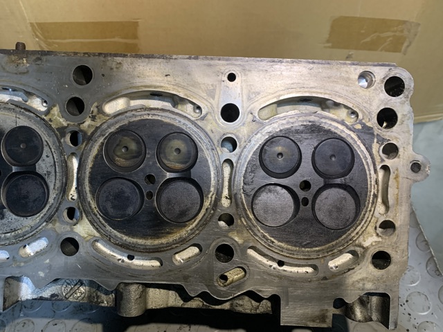 6420163901 MERCEDES Головка блока цилиндров (ГБЦ) правая купить в Ужгород