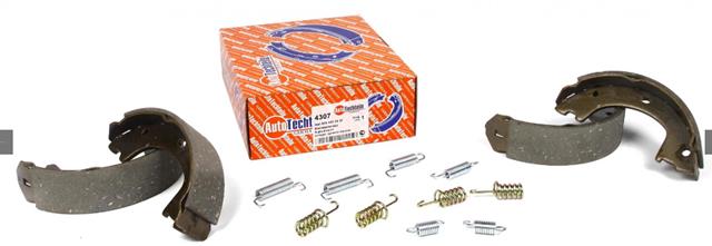 1004307 AUTOTECHTEILE Колодки ручника купить в Ужгород