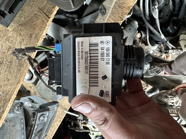 MERCEDES 1695451708 в наличии Украина
