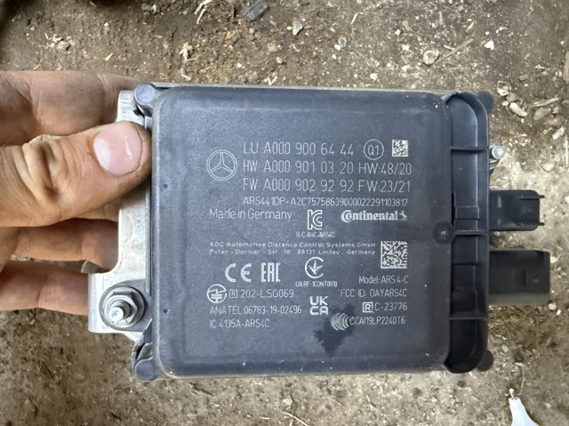 Радарный датчик дистанции A0009006444 MERCEDES