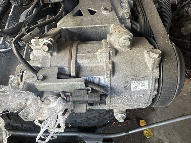 Компрессор хладагента A0012309011 MERCEDES