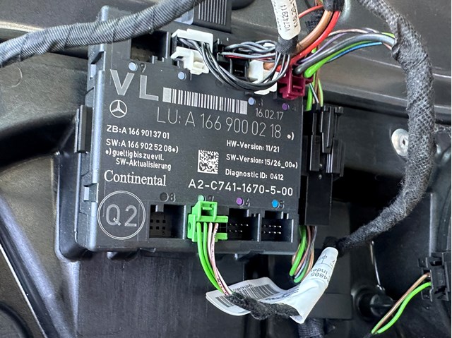 Блок комфорта передней двери A1669000218 MERCEDES