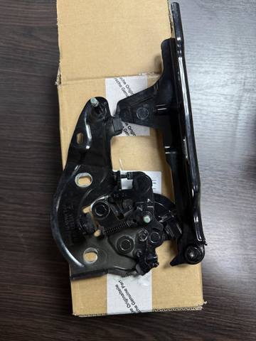 9Y0823302D PORSCHE купить в Харьков