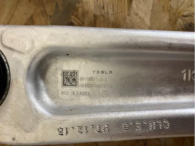 118834100C Tesla Model Рычаг передней подвески нижний левый/правый купить в Черкассы