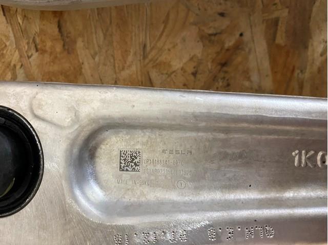 118834100C Tesla Model Рычаг передней подвески нижний левый/правый купить в Черкассы