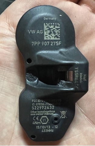 Датчик давления шин Audi A8 D3