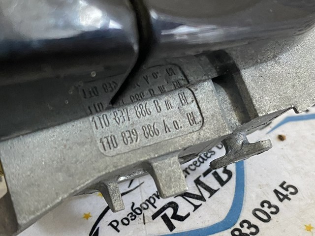 VAG 1T0839886A Держатель наружной ручки двери задней правой в наличии Запорожье