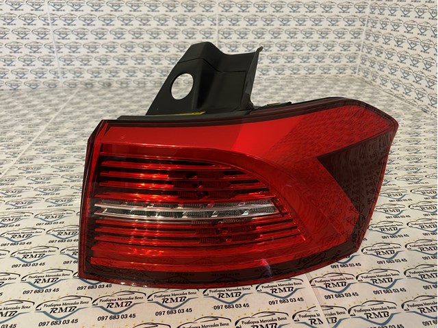 3G9945208F VAG Фонарь задний правый внешний купить в Житомир