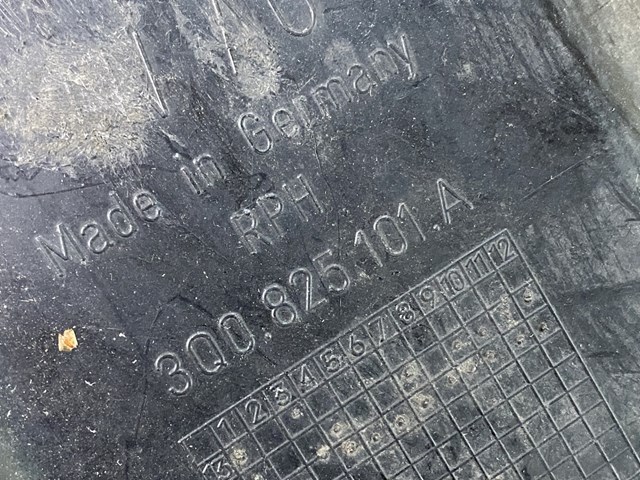 3Q0825101A VAG Защита днища задняя левая купить в Украина